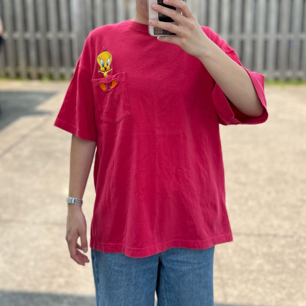 1995 Warner bros tweety bird shirt